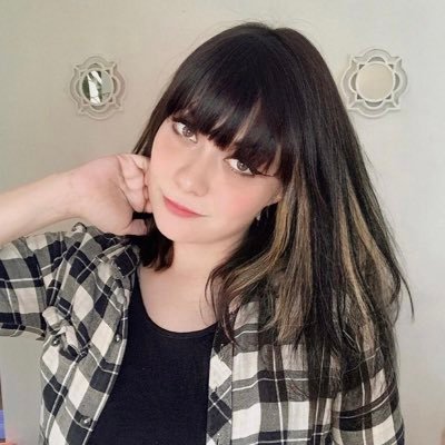 Zuuy_'s profile picture. En busca de lo diferente.