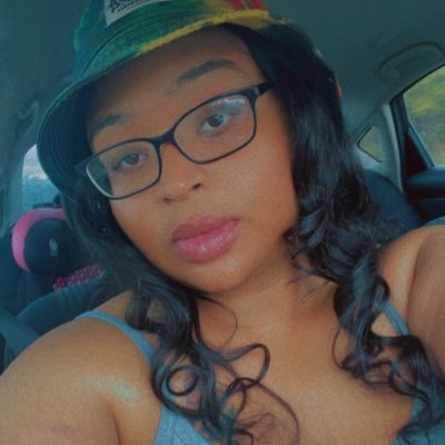 LeyasMommy214's profile picture. 