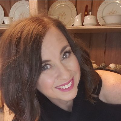 TarnishedTexan's profile picture. stumbling my way through my midlife crisis with fashion, fun &  friends!