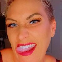Dana (@d2thefame79) 's Twitter Profile