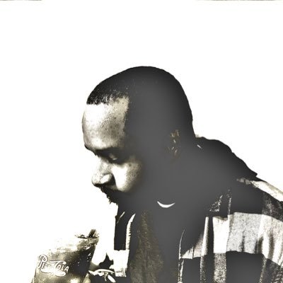 Yu_Are_Here's profile picture. Average at all stacks. UX. 🇳🇬