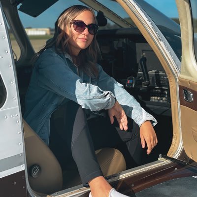 dest_anie's profile picture. UIndy ‘22 🐾