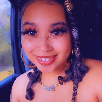 CutiePieBooBoo's profile picture. Loving My Life And The People In it. 3.....!!!! :)