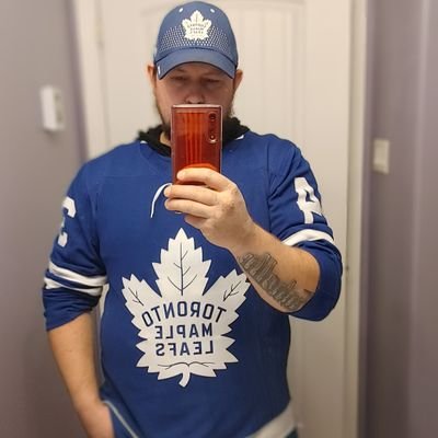 Father of three amazing kids, and a huge Leaf fan!