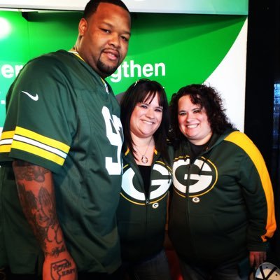 avid packer fan, bucks fan and brewers fan. A Wisconsin girl through and through. 🚫No DMs!!!