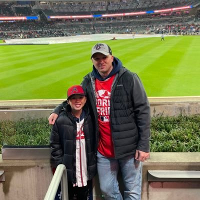Husband. Father. Baseball Nerd. I don’t tweet much but when I do, it’s random. | F3 - BatBoy