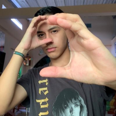 andyhernandezzh's profile picture. Student