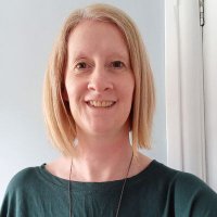 Elaine Chesworth (@elainechesworth) Twitter profile photo