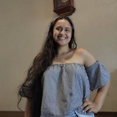Canto, falo, escrevo e componho sobre Ele e para Ele! ❤️