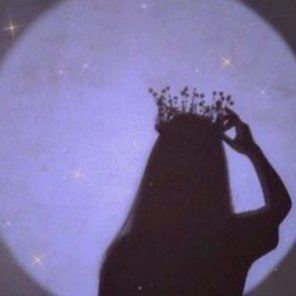 MiahSlayys's profile picture. Add a bio to your profile