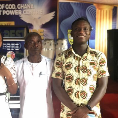 danbern1996's profile picture. A chelsea fan and a biologist.