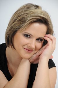 vnevesty's profile picture. wedding couturier