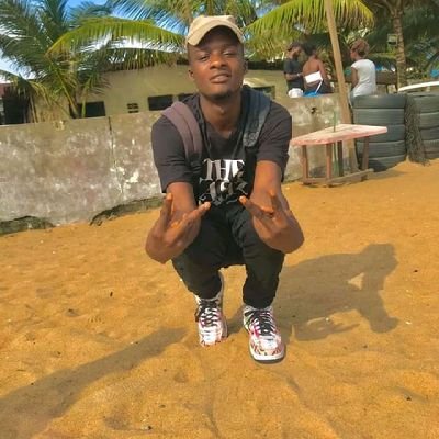 AlexanderKonneh's profile picture. Long