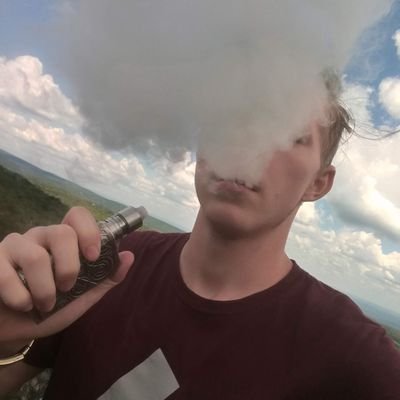 NekkerBy's profile picture. jugador casual tratando de ser pro player, me fascinan los autos y motores.....Actualmente estudiando Ingeniería Mecánica y creando contenido para youtube