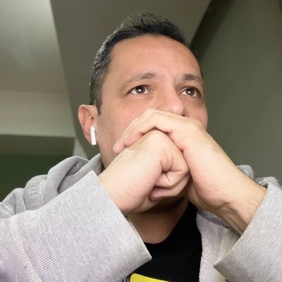 DG de profesión, creativo x emoción, Limón Partido . Me encanta hacer negocio y gustoso de la fotografía #BrandLOVE, #StarWarsFAN #AppleFAN