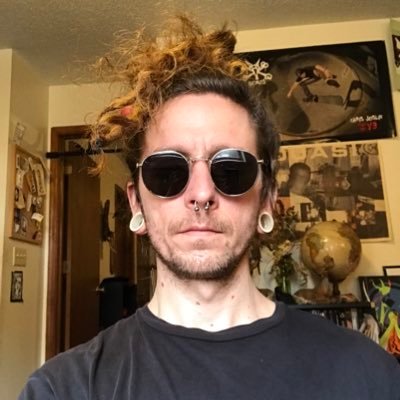 killmeh33's profile picture. Dedd