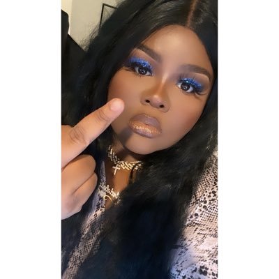 ArdeB1994's profile picture. Hello all I barely be on here but I want to start using it more I forgot my password to my old Twitter so I need to get this one lit so follow me!!!