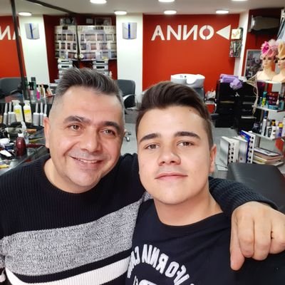 alagic30's profile picture. Sve je istina osim  laži