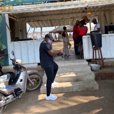 TheAbiola's profile picture. 