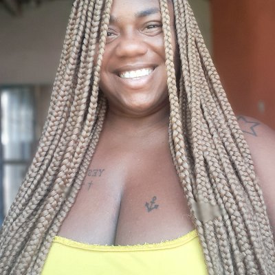 MUITO IGNORANTE ✳
Não venha me criticar pela minha sinceridade, você pensa o mesmo só não tem coragem de dizer.