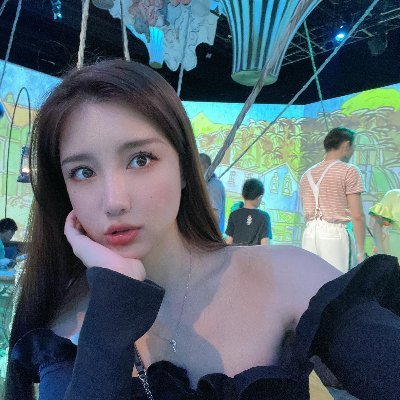 Yuki21003130's profile picture. BMW owner, I am a senior executive in the IT industry and I work for a company that operates in the field of cloud technology, cloud storage.