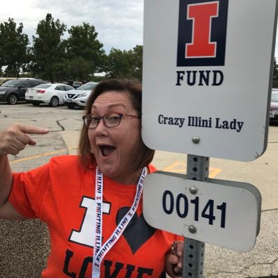 New account for THE Crazy Illini Lady (previously @janascuba)
Lover of all things Illini!
