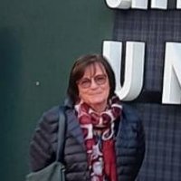 bebe (@b_elide) 's Twitter Profile