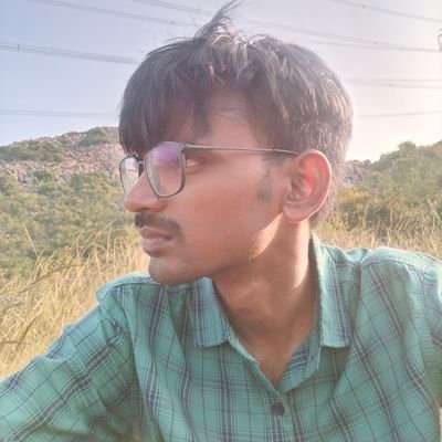 Madhackie's profile picture. 