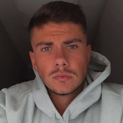 rauloortega_'s profile picture. -Valencia/ Canet d’en Berenguer/ Castellón 📍 -Criminólogo y Futuro opositor al CNP