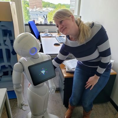 Assistant Prof. @UUBeta | social + behavioral scientist | affective + cognitive + behavioral responses to robots | diversity + inclusion in STEM | she/her