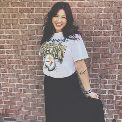 kelsakers's profile picture. • Wifey | Dog Mom | Kindergarten Teacher •