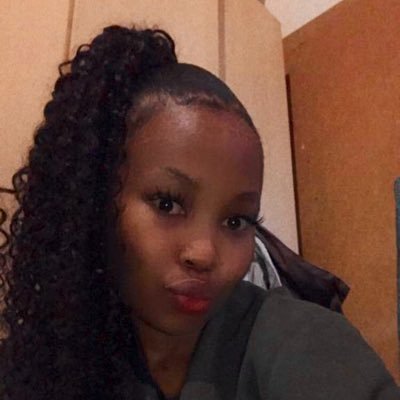 Lonalinamandla_'s profile picture. IG: lonalinamandla_