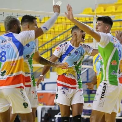 Fã Clube do Vôlei Futuro, de Araçatuba/SP.

      Ô VÔLEI FUTURO EU SOU! VÔLEI FUTURO EU SOU! VÔLEI FUTURO EU SOOOU!