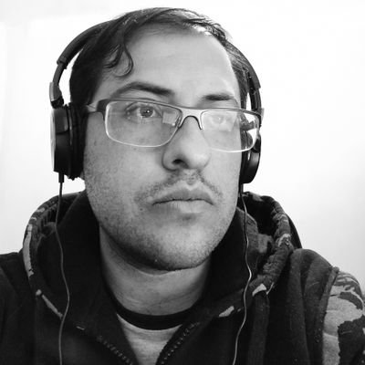 evpanozo's profile picture. ⚛️☕🐍🐳