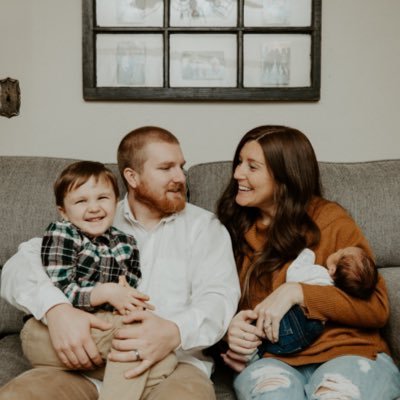 teresabrownn's profile picture. 𝚜𝚑𝚊𝚖𝚎 𝚑𝚊𝚜 𝚗𝚘 𝚌𝚑𝚘𝚒𝚌𝚎 𝚋𝚞𝚝 𝚝𝚘 𝚕𝚎𝚊𝚟𝚎