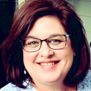 Educator.I believe in passion for education,embracing change, continuous growth,daily reflection, supportive relationships,integrity, and making learning fun.