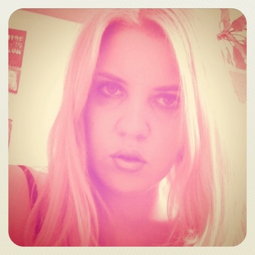 Katarina_Kate's profile picture. Месье, когда палец указывает на небо, только дурак смотрит на палец (с)