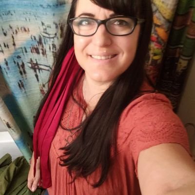 Natalieperez282's profile picture. Friend, daughter, sister, teacher