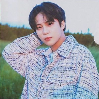𝐑𝐨𝐥𝐞𝐩𝐥𝐚𝐲𝐞𝐫 ㅡ ATEEZ's very own strongest apple breaker and 4 octaves belter, Choi Jongho. (2000)