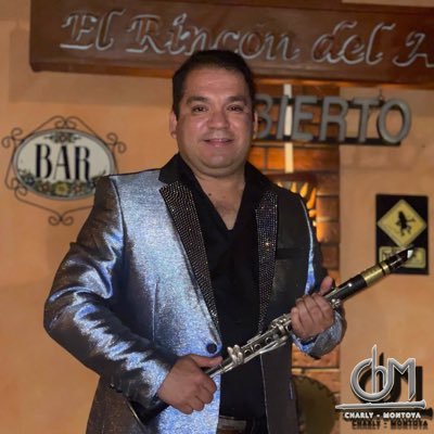 Padre, Hijo, Hermano y buen amigo, Clarinetista x 22 años de @elrecodooficial de Guamuchil Sinaloa, orgullosamente hago lo k mas me gusta, La Música es mi vida