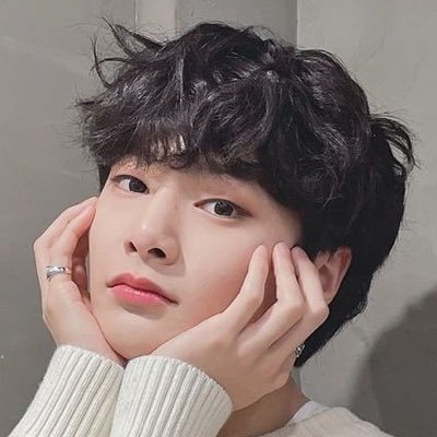 jeongins gf (REAL)