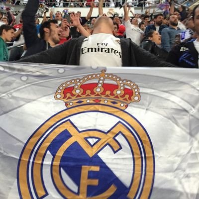 Rumano en España del Real Madrid y Steaua Bucuresti. Twitteo lo que me da la gana y si te molesta pírate!!!