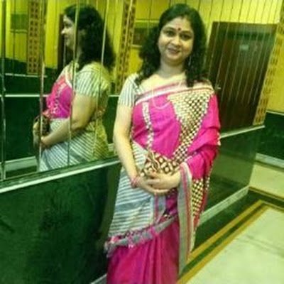 BloomMeenakshi's profile picture. 