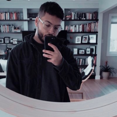 DevantePeerani's profile picture. probably asleep