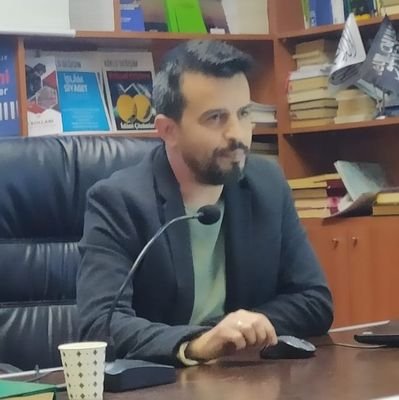Rabbinin adını tefekkürün seyrinde esas eyle, teferruati tefekkürün konusu eylemen kafi.