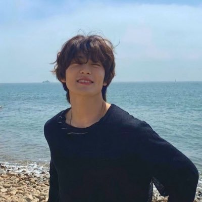 yellowcart1203's profile picture. ✨