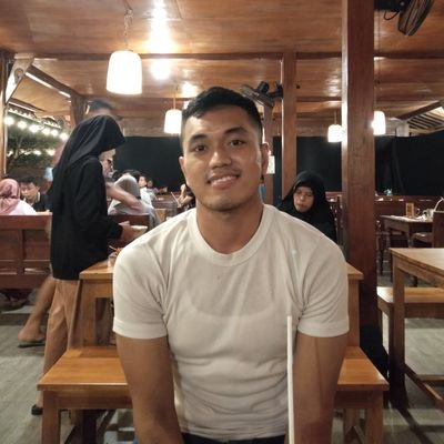 -XXlV- Aku tak sebaik postinganku.