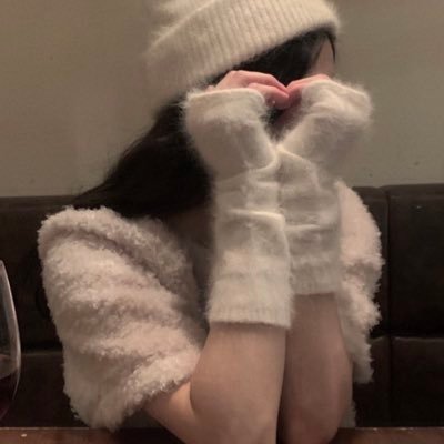 nwceSDxcYrMOF6h's profile picture. 