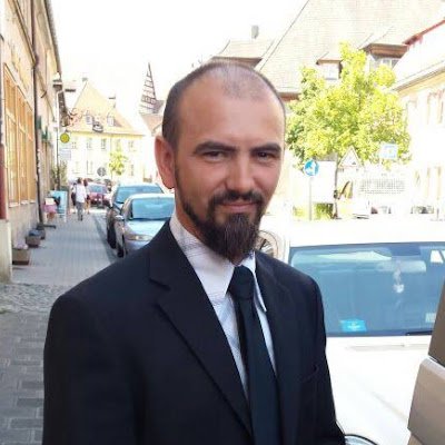 gravyzapa's profile picture. 