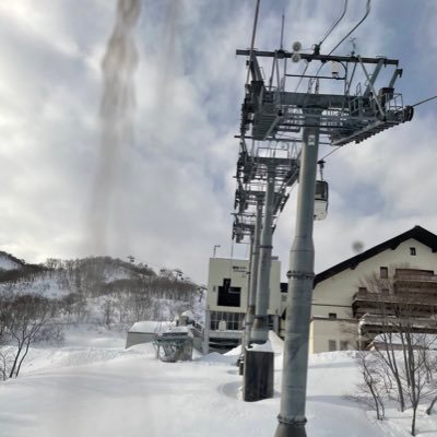 chairliftmaniac's profile picture. 索道好きないち一人です。 索道好きの皆さんよろしくお願いします。索道について何か呟くだけの人です。